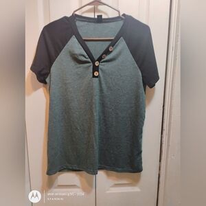 SHEIN Black and Green Short Sleeve Tee